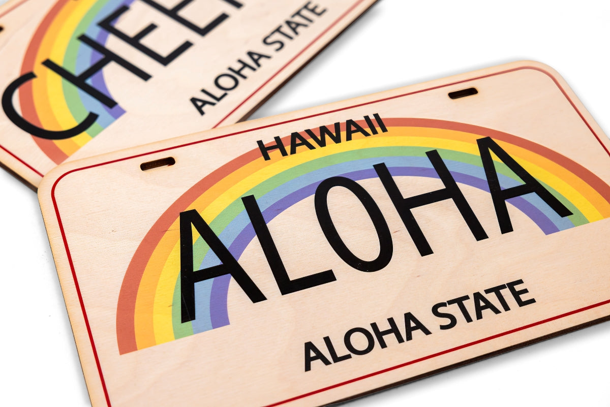 ALOHA ANUENUE LICENSE PLATE WALL DECOR – CocoNene Hawaii
