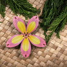 Load image into Gallery viewer, PINK PLUMERIA 3D ORNAMENT