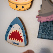 Load image into Gallery viewer, SHARK MAGNET
