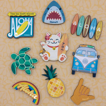Load image into Gallery viewer, MANEKI NEKO MAGNET
