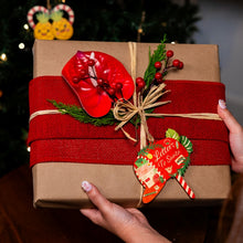 Load image into Gallery viewer, LETTERS TO SANTA MAILBOX ORNAMENT
