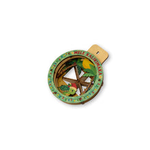 Load image into Gallery viewer, HONU LED PHOTO ORNAMENT
