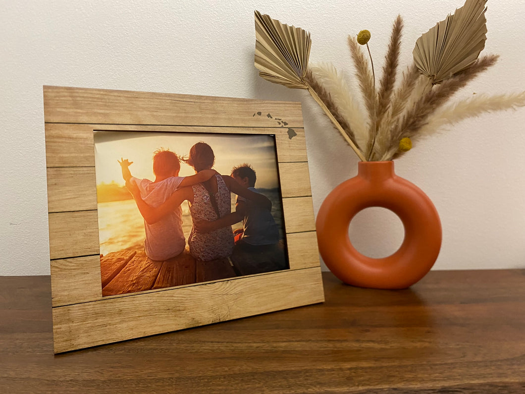 BEACHWOOD ISLANDS 8X10 PICTURE FRAME