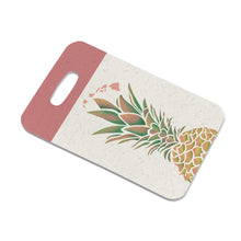 Load image into Gallery viewer, PINEAPPLE IN LOVE BAG TAG

