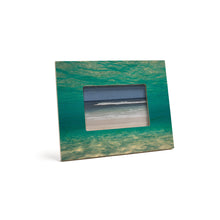 Load image into Gallery viewer, UNDERWATER 4X6 PICTURE FRAME
